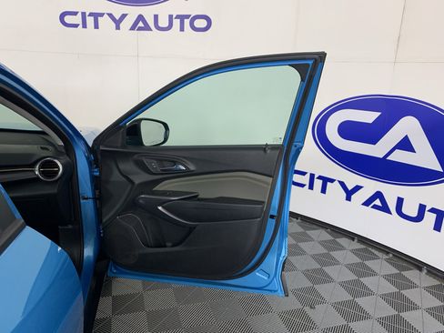 Used 2025 Chevrolet Trax ACTIV w/ Driver Confidence Package FWD image 38