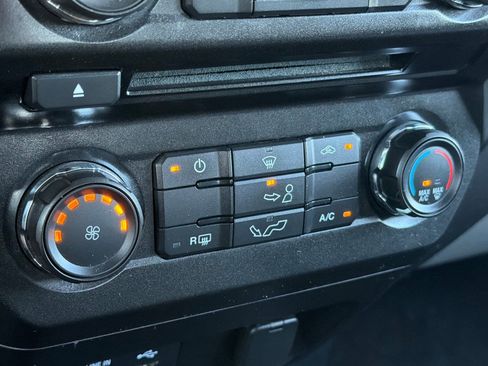 Used 2015 Ford F150 XLT w/ Equipment Group 301A Mid AWD/4WD image 21