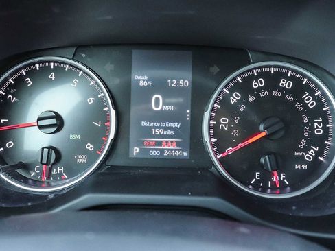 Used 2022 Toyota RAV4 XLE Premium image 23