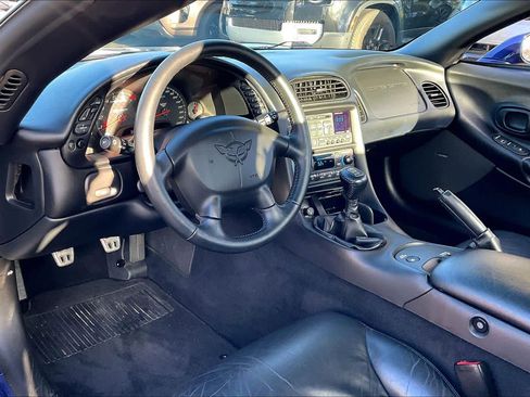 Used 2004 Chevrolet Corvette Z06 w/ Z06 Preferred Equipment Group image 15