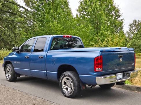 Used 2005 Dodge Ram 1500 Truck SLT image 10