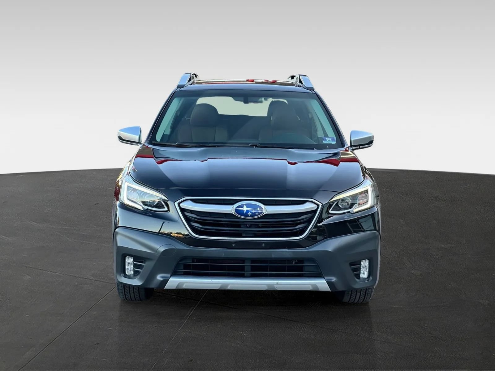 Used 2020 Subaru Outback Touring AWD/4WD image 2