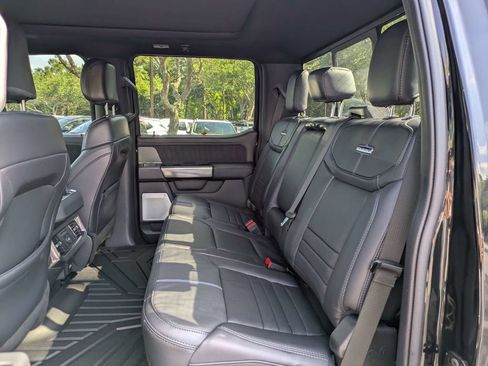 Used 2025 Ford F250 Platinum AWD/4WD image 13
