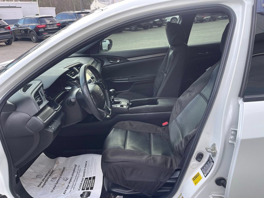 Used 2018 Honda Civic Sport image 10