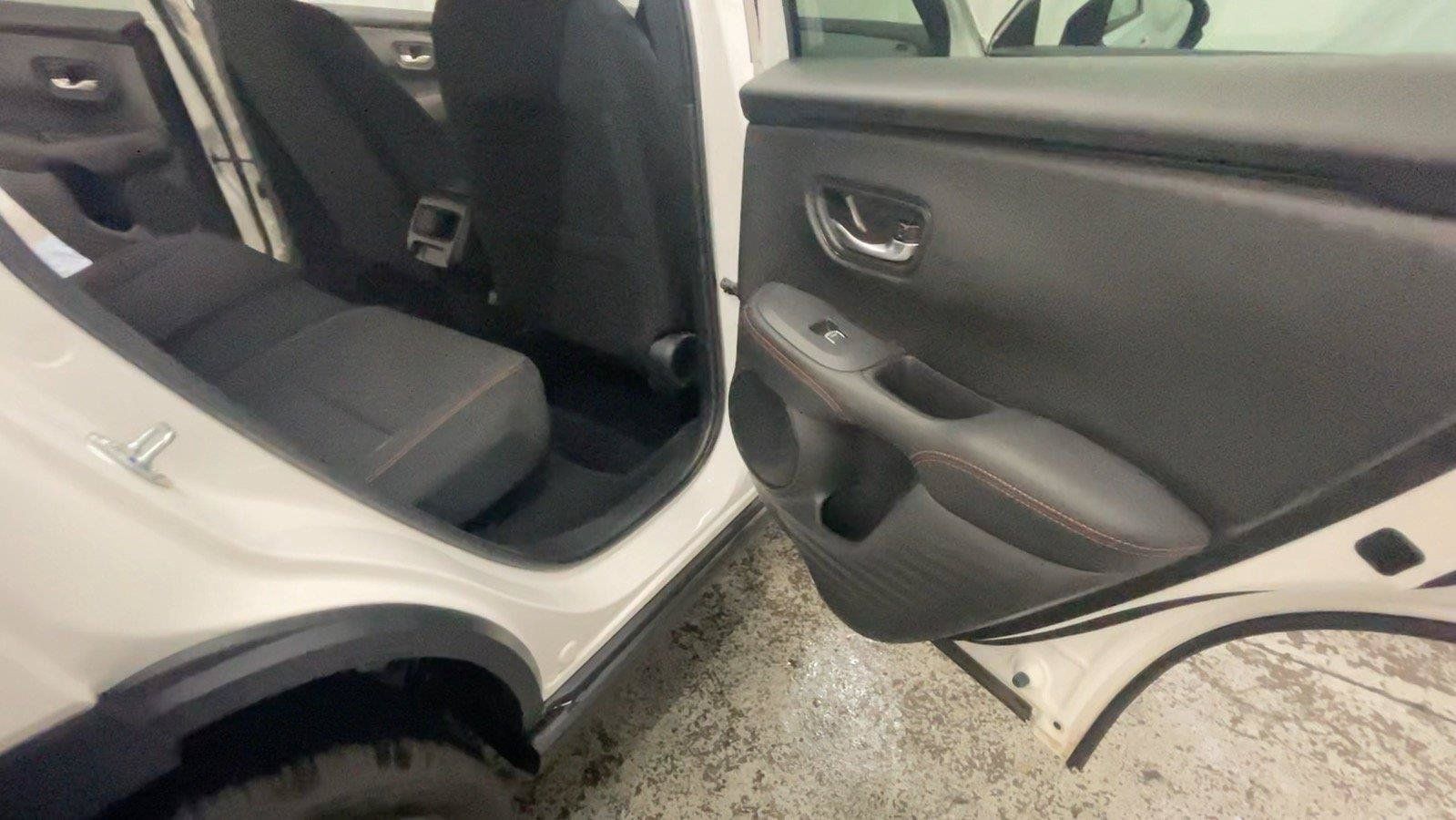 Certified 2026 Honda HR-V Sport image 23