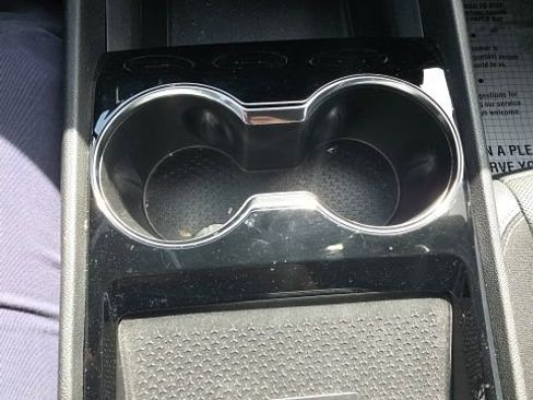 Used 2024 Chevrolet Blazer EV LT image 24