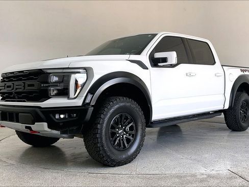 Used 2025 Ford F150 Raptor image 15