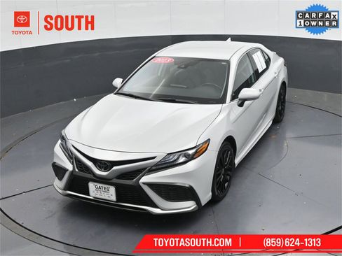 Used 2023 Toyota Camry XSE image 44