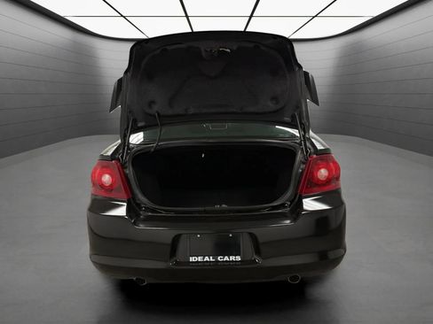 Used 2014 Dodge Avenger SXT w/ Blacktop Package FWD image 18