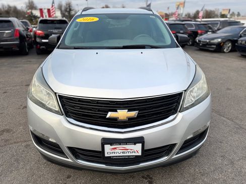 Used 2016 Chevrolet Traverse LS image 9