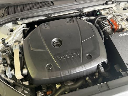 Used 2020 Volvo S90 T8 Inscription w/ Advanced Package image 40