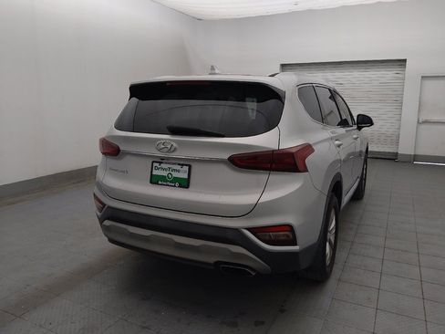 Used 2020 Hyundai Santa Fe SEL FWD image 9