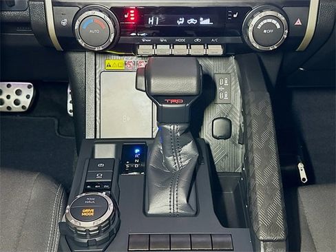 Used 2024 Toyota Tacoma TRD Sport w/ TRD Sport Upgrade Package image 14