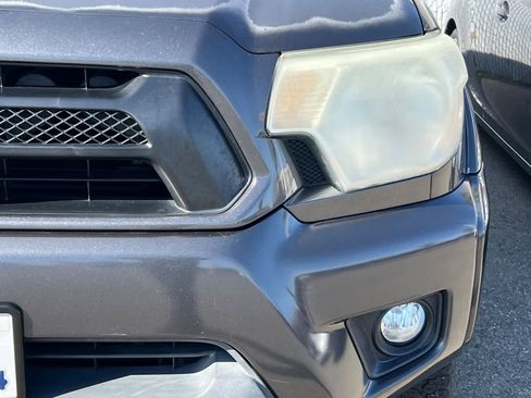 Used 2015 Toyota Tacoma PreRunner image 11