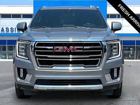 Used 2023 GMC Yukon XL SLT AWD/4WD image 18