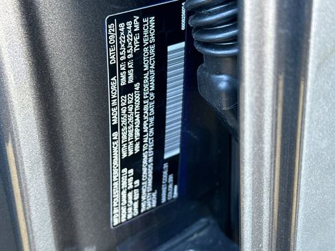 New 2026 Polestar Polestar 4 w/ Performance Pack image 27