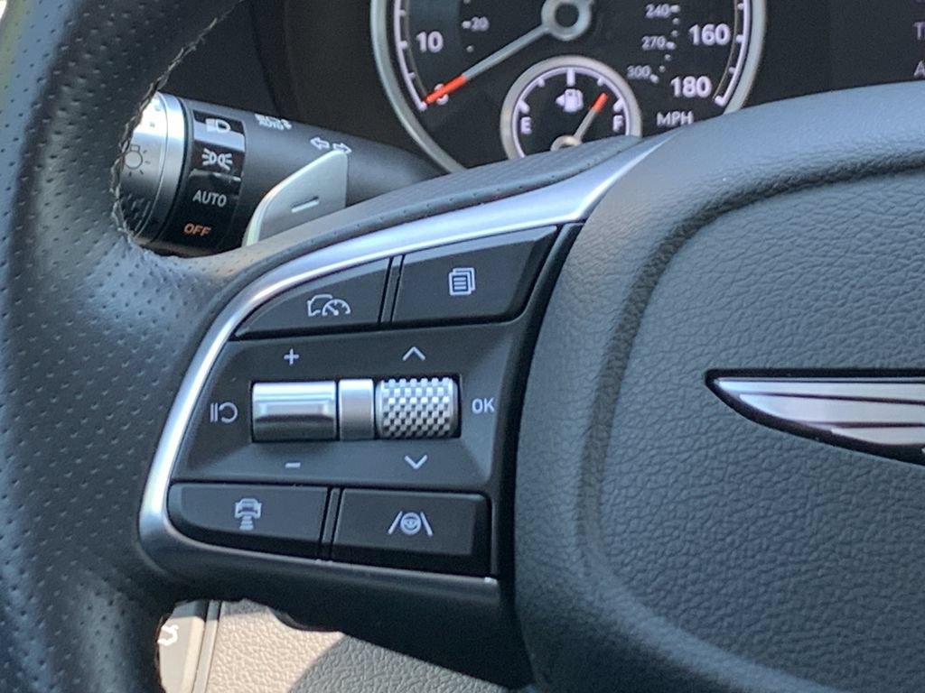 Certified 2026 Genesis G70 2.5T RWD image 22