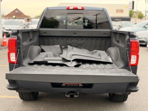 Used 2018 Chevrolet Silverado 1500 LTZ Z71 w/ Centennial Edition AWD/4WD image 10