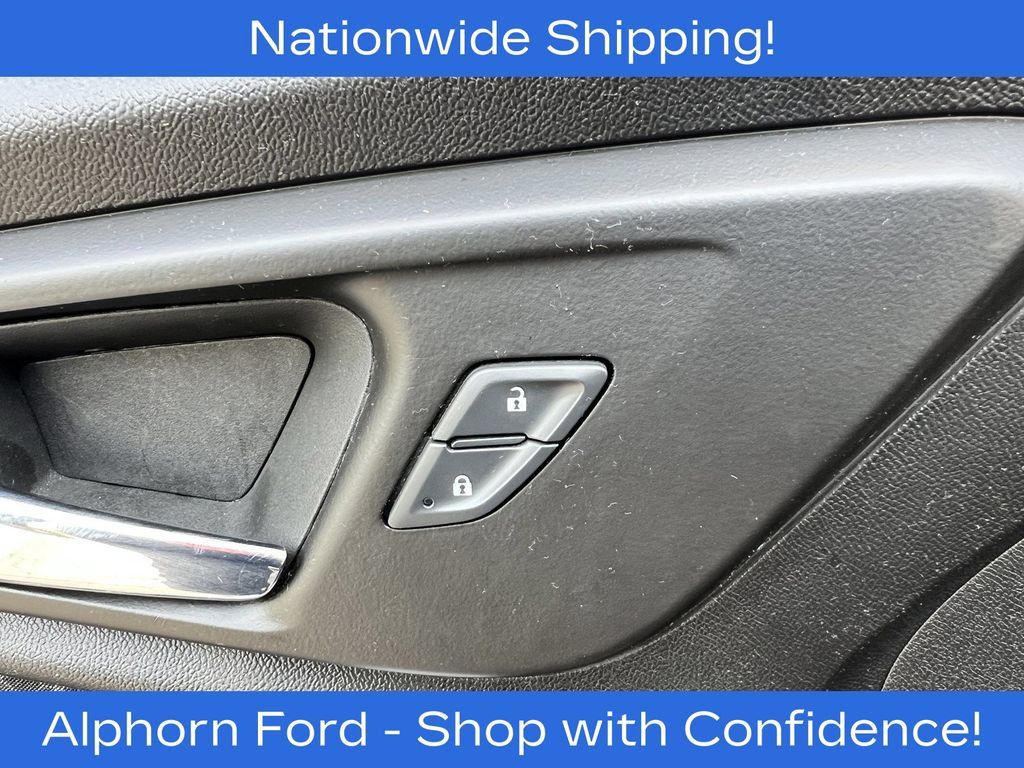Used 2024 Chevrolet Malibu LT FWD image 12