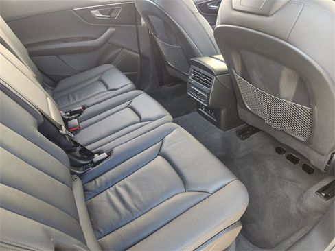 Used 2022 Audi Q7 3.0T Premium Plus image 28