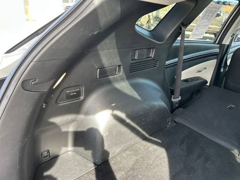 Used 2024 Hyundai Tucson SEL image 45