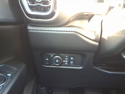 Used 2024 Ford Ranger XLT image 40