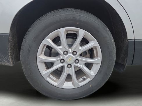 Used 2020 Chevrolet Equinox LS w/ LPO, Floor Liner Package AWD/4WD image 19