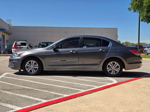 Used 2011 Honda Accord SE image 6