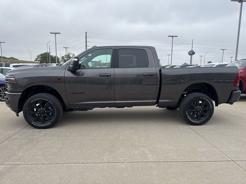 New 2026 RAM 2500 Laramie w/ Night Edition AWD/4WD image 29