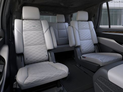 New 2026 Cadillac Escalade Platinum Luxury w/ LPO, Radiant Package image 48