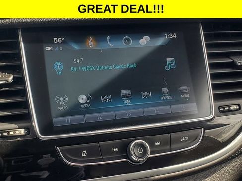 Used 2021 Buick Encore Preferred AWD/4WD image 20