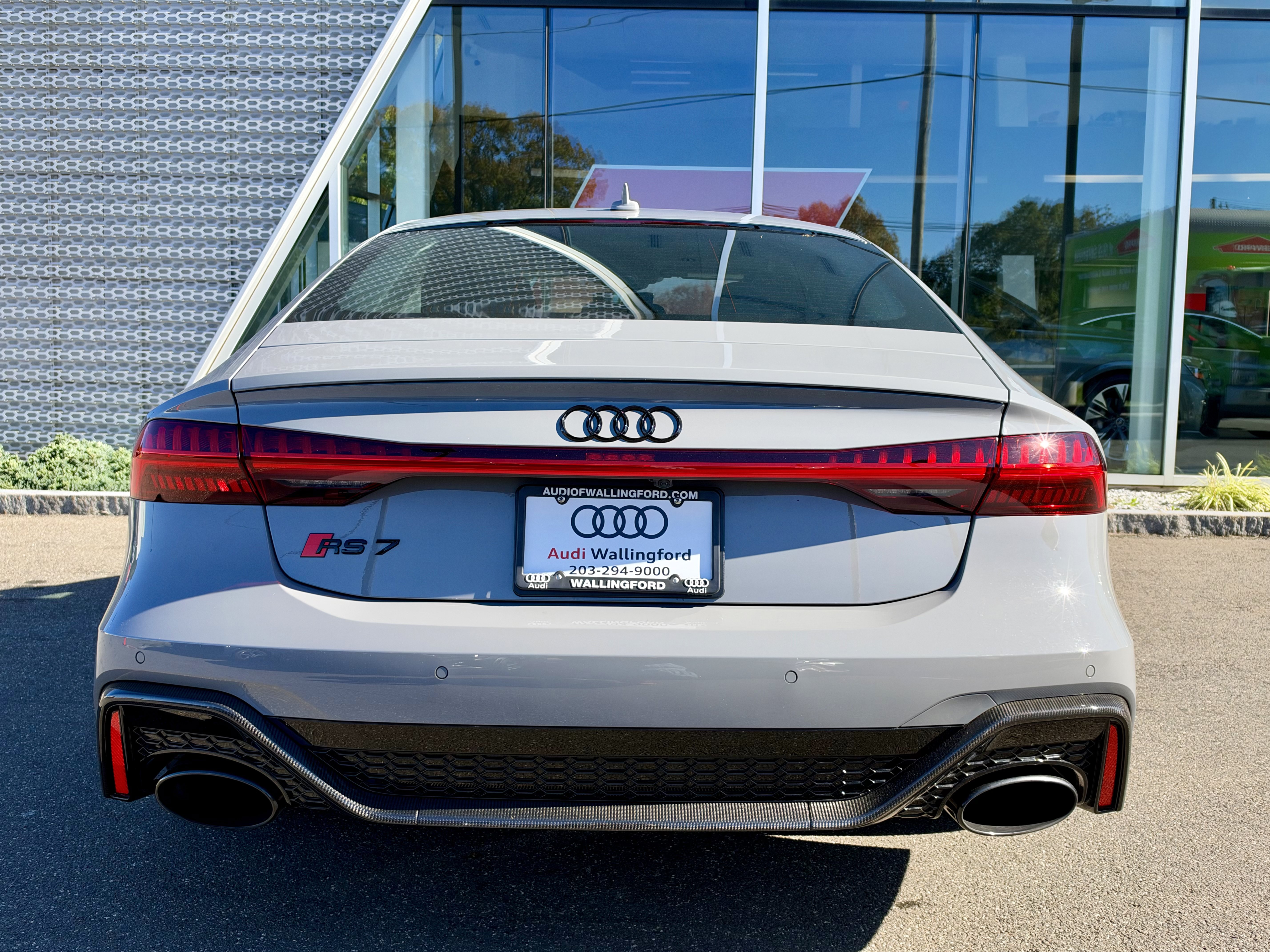 Used 2021 Audi RS 7 Sportback w/ Carbon Optic Package AWD/4WD image 5