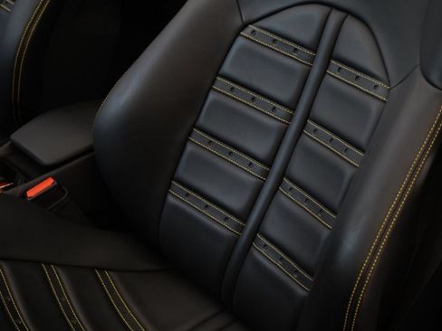 Used 2018 Ferrari 488 Spider RWD image 10