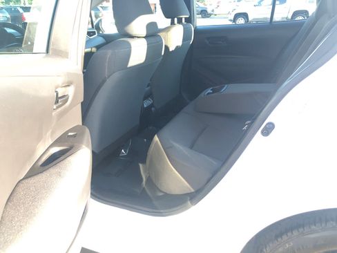 Certified 2025 Toyota Corolla LE FWD image 18