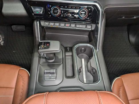 New 2026 GMC Sierra 1500 Denali Ultimate image 18