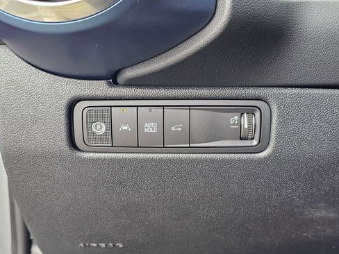 New 2026 Chevrolet Equinox EV LT AWD/4WD image 23