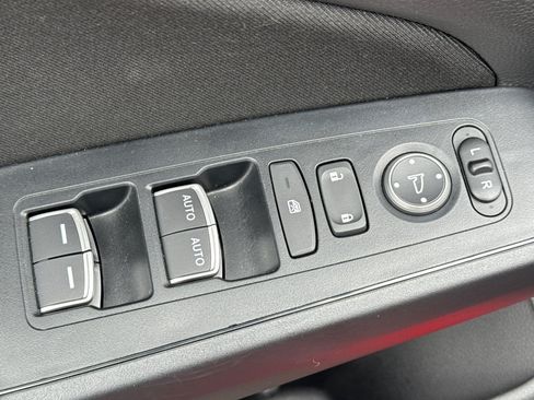 Used 2025 Honda Civic Sport image 13