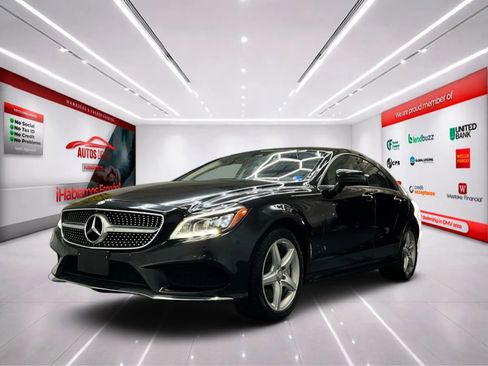Used 2015 Mercedes-Benz CLS 550 4MATIC w/ Premium Package image 3
