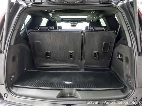 Used 2023 Cadillac Escalade Premium Luxury w/ LPO, Radiant Package AWD/4WD image 32