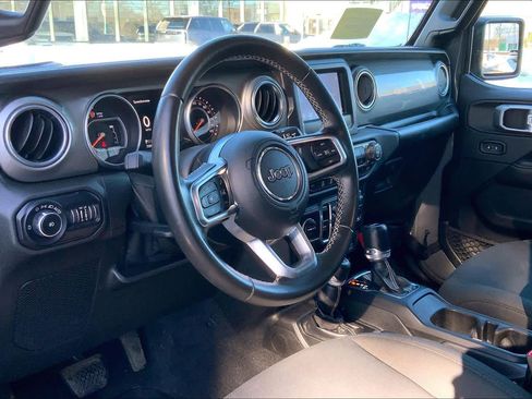 Used 2018 Jeep Wrangler Unlimited Sahara w/ Dual Top Group image 16