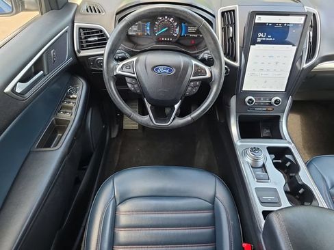 Used 2022 Ford Edge SEL w/ Sport Appearance Package AWD/4WD image 12
