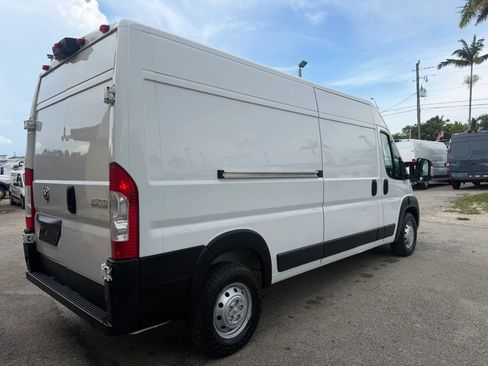 Used 2023 RAM ProMaster 2500 FWD image 6