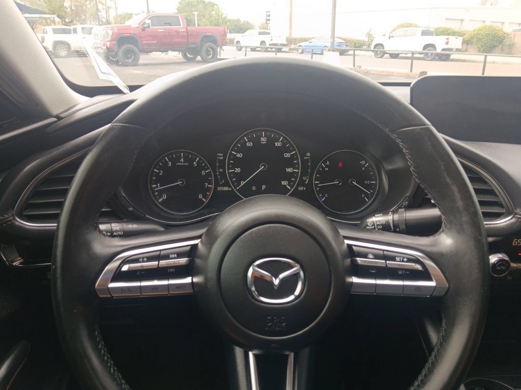 Used 2023 MAZDA MAZDA3 s FWD image 20