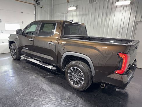 Used 2024 Toyota Tundra Limited AWD/4WD image 2