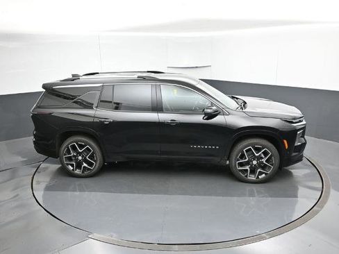 New 2026 Chevrolet Traverse High Country w/ LPO, Floor Liner Package image 22