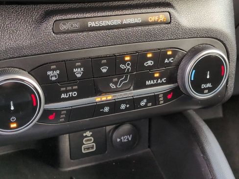 Certified 2024 Ford Escape Active AWD/4WD image 22