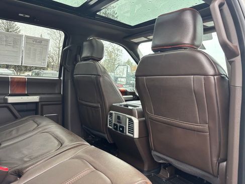 Used 2017 Ford F250 King Ranch w/ King Ranch Ultimate Package AWD/4WD image 19