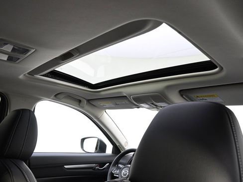 New 2025 MAZDA CX-5 AWD 2.5 S w/ Preferred Package image 17