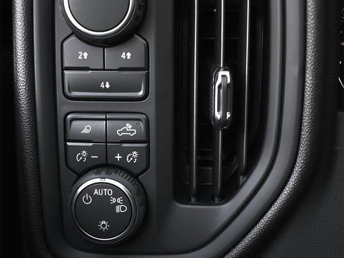 New 2026 Chevrolet Silverado 2500 Custom w/ Custom Value Package image 20