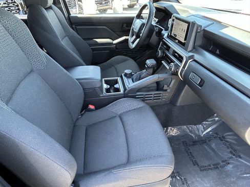 Certified 2026 Toyota 4Runner SR5 AWD/4WD image 10